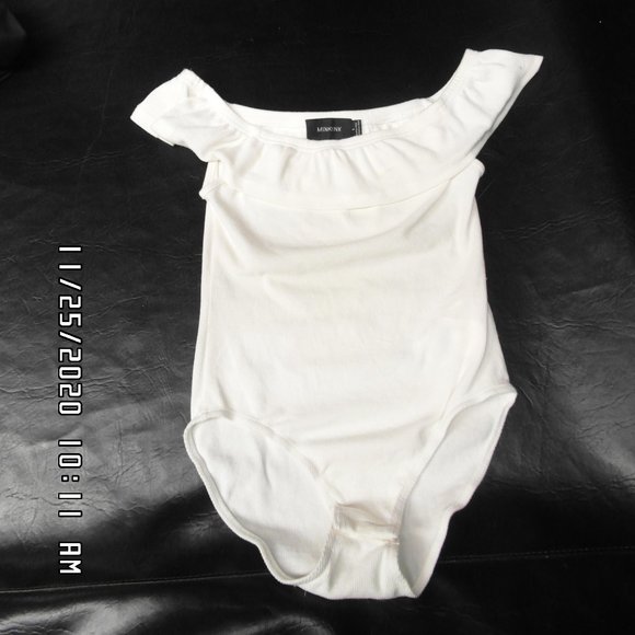 Off the shoulder bodysuit - Picture 2 of 3